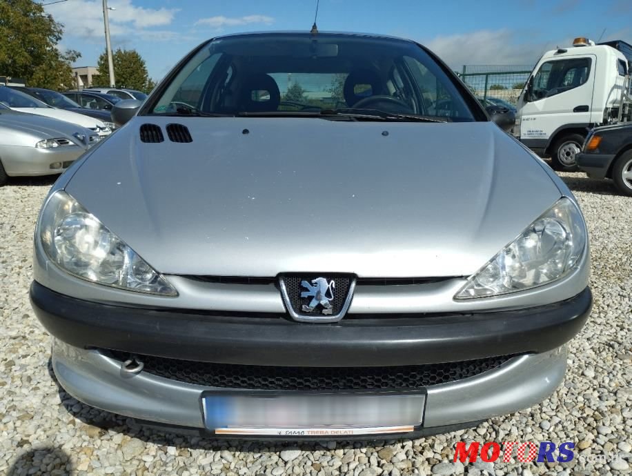 2005' Peugeot 206 photo #2