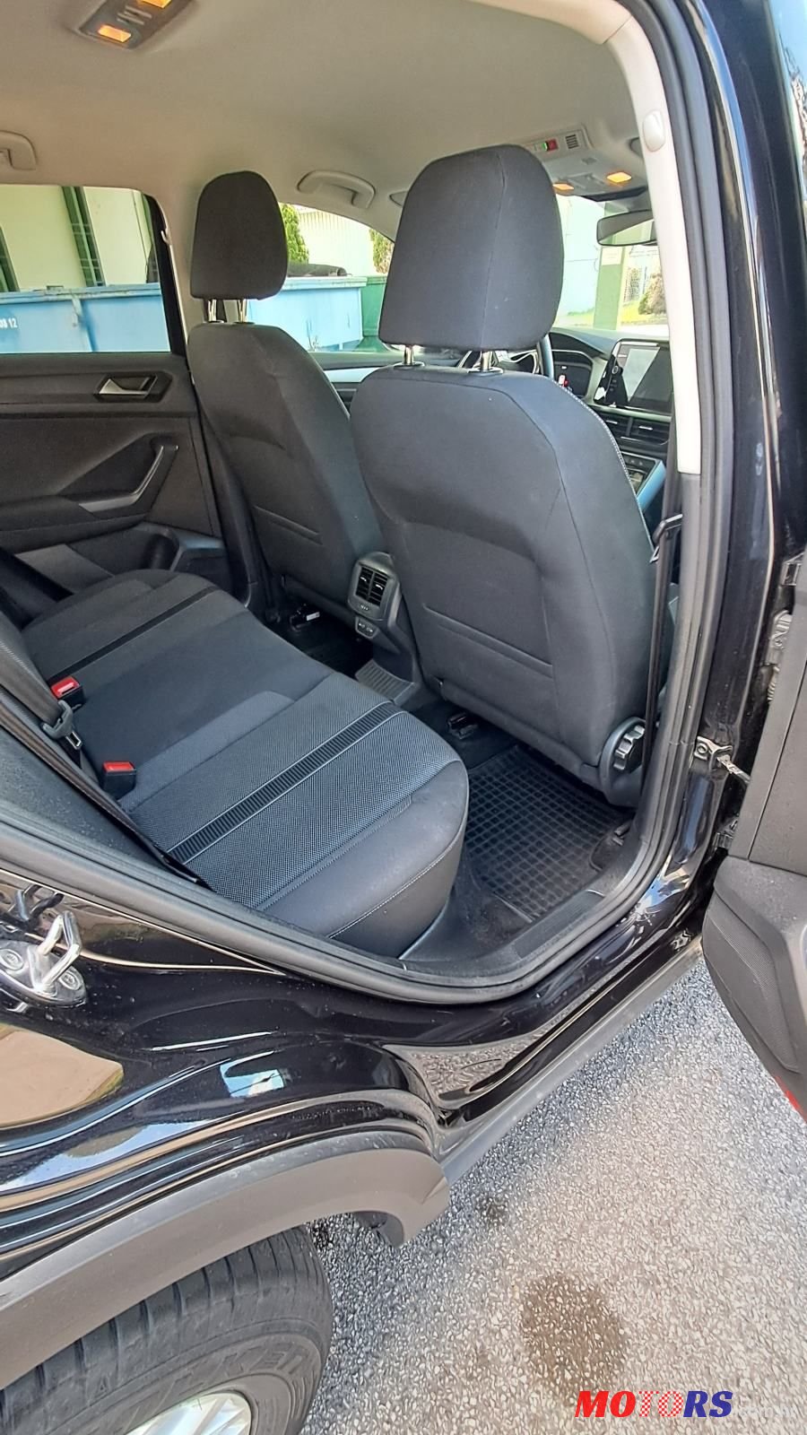 2023' Volkswagen T-Roc 1,0 Tsi photo #4