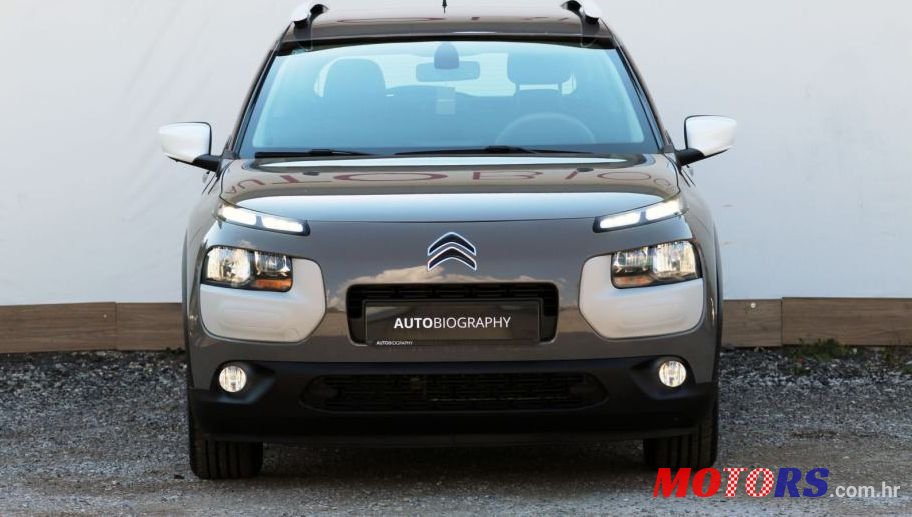 2014' Citroen C4 Cactus photo #2