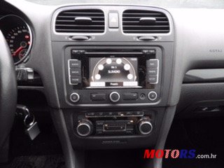 2010' Volkswagen Golf VI photo #3