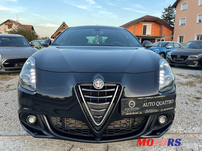 2016' Alfa Romeo Giulietta 2,0 photo #2