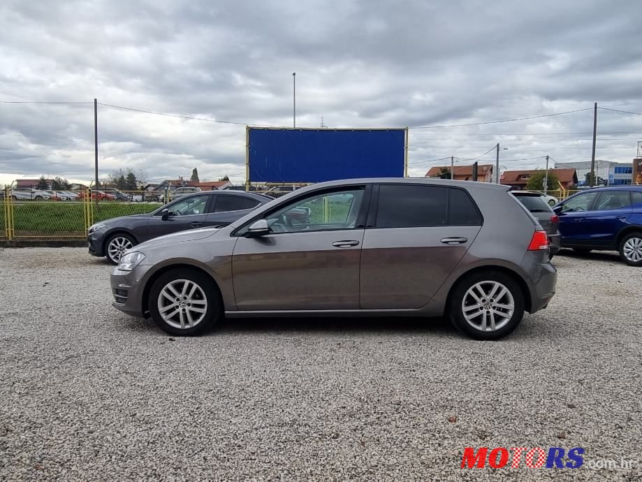 2013' Volkswagen Golf 7 1,6 Tdi Bmt photo #5