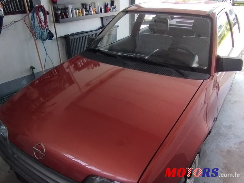1988' Opel Kadett 1.2 E photo #3