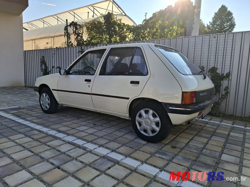 1988' Peugeot 205 1.1 I photo #4