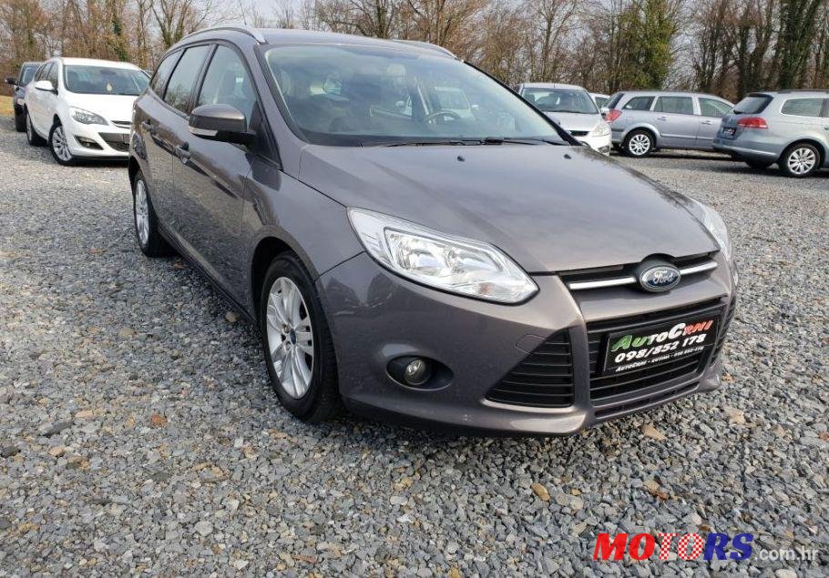 2011' Ford Focus 1,6 photo #1