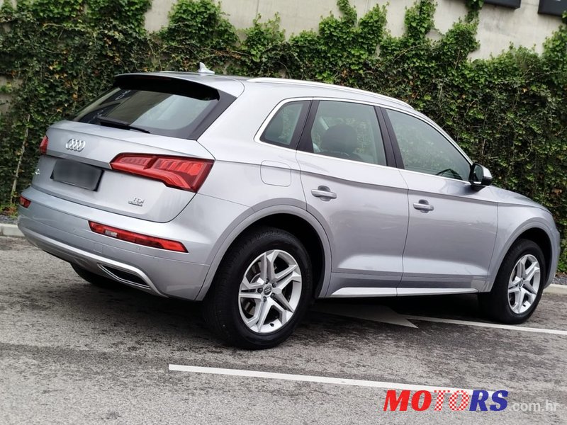 2017' Audi Q5 S-Tronic photo #4