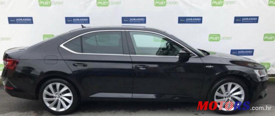 2015' Skoda Superb 2,0 Tdi Dsg photo #1