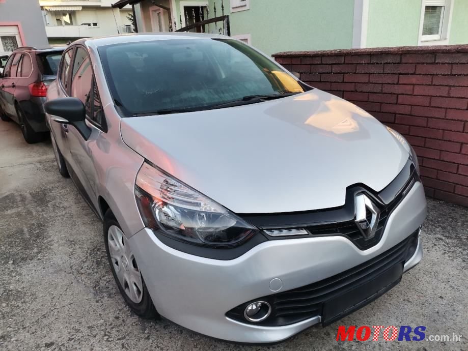 2015' Renault Clio 1,2 16V photo #2