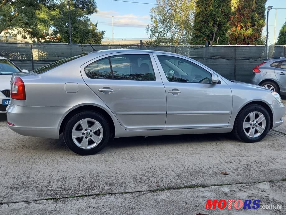 2012' Skoda Octavia 1,6 Tdi photo #2