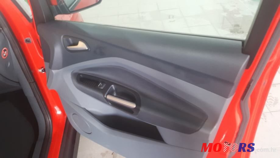 2014' Ford C-MAX photo #6