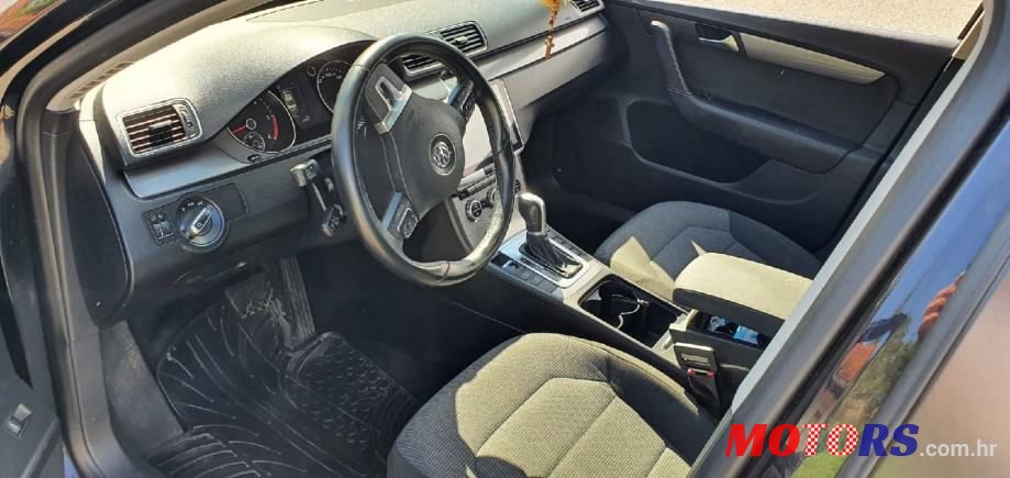 2014' Volkswagen Passat photo #6