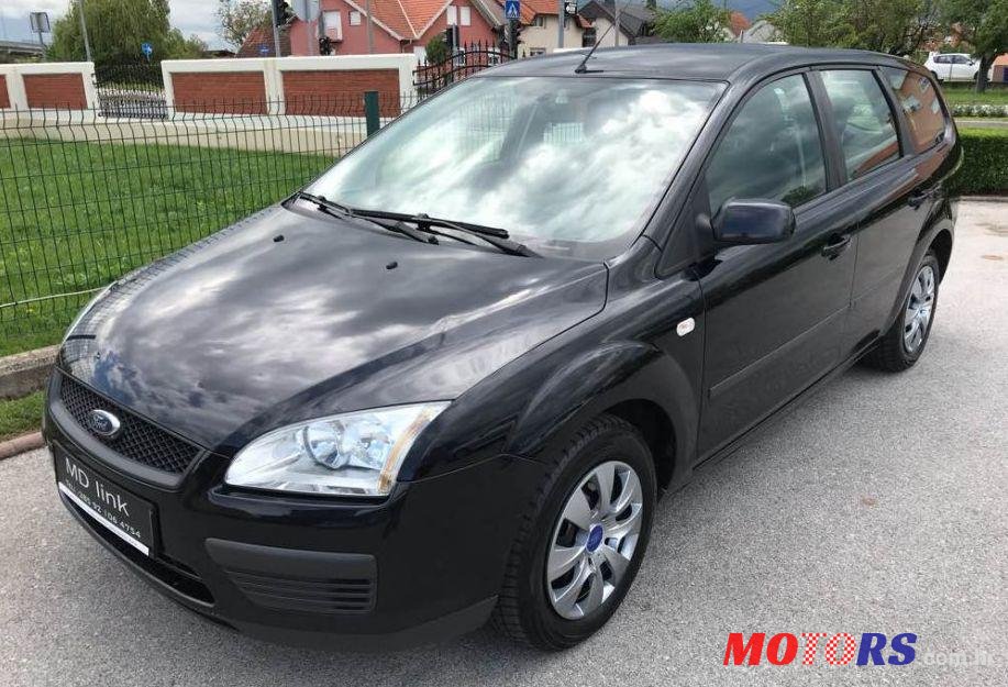 2007' Ford Focus Karavan photo #2