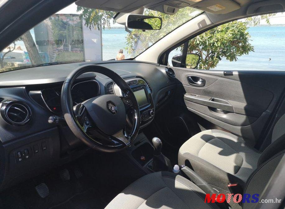 2015' Renault Captur Dci 90 photo #1
