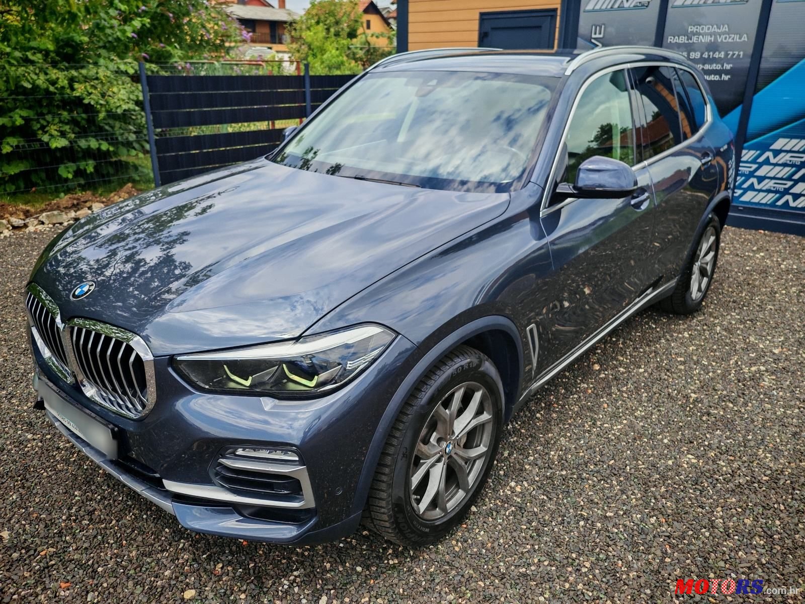 2020' BMW X5 Xdrive30D photo #5