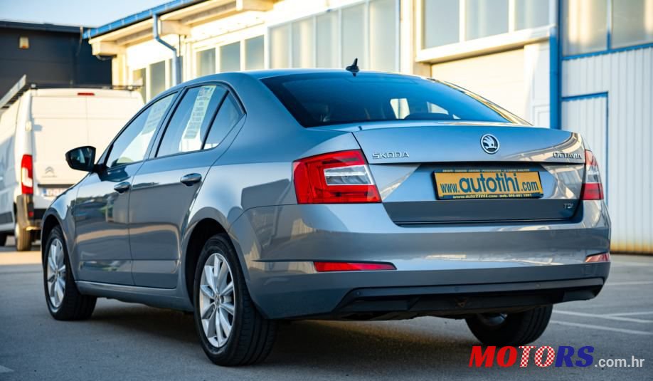 2013' Skoda Octavia 1,6 Tdi photo #3