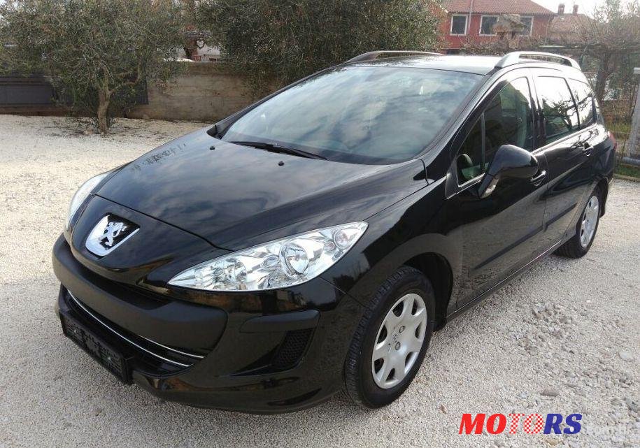 2011' Peugeot 308 Sw 1,6 Hdi photo #2