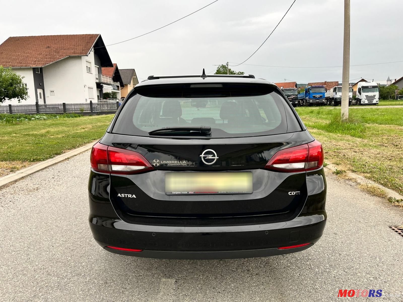 2017' Opel Astra Karavan photo #6