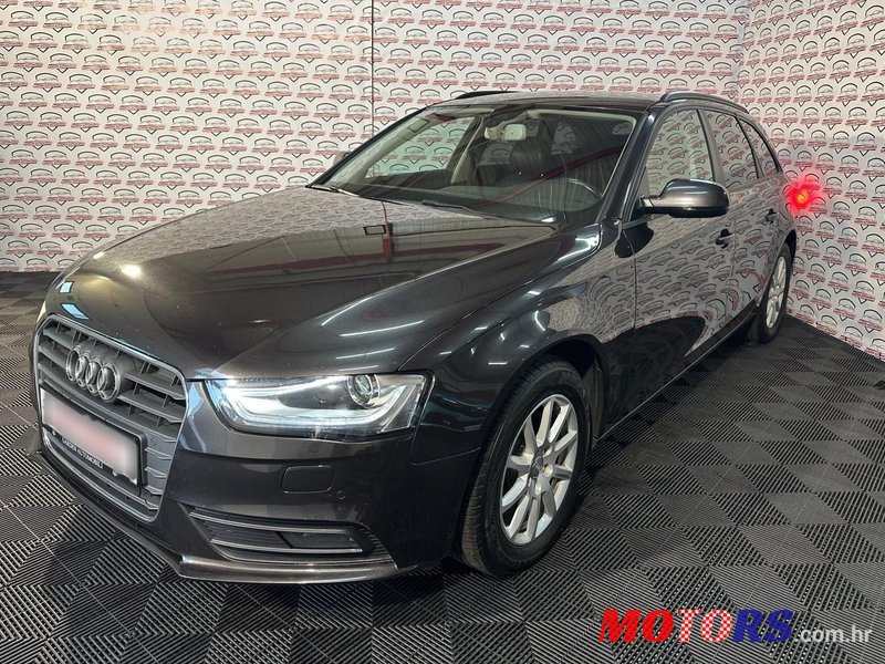 2014' Audi A4 Avant photo #2