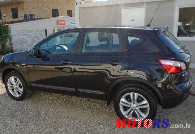 2011' Nissan Qashqai 1,5 Dci photo #1