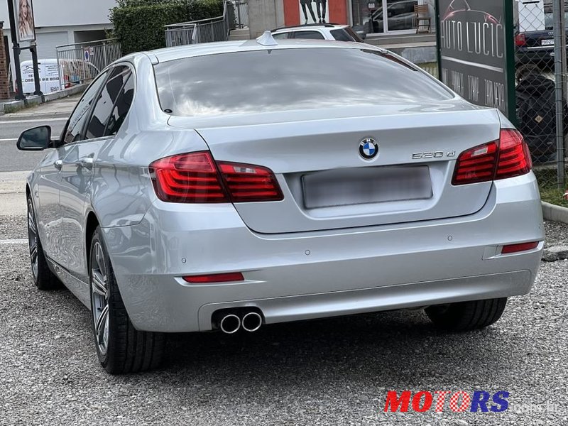 2015' BMW Serija 5 520D photo #5