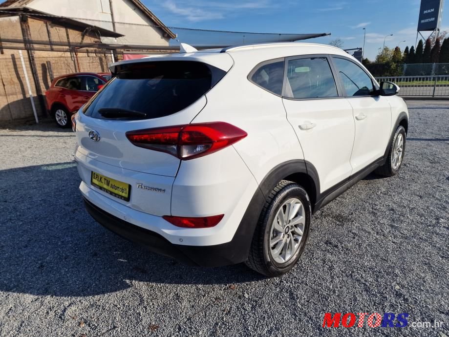 2016' Hyundai Tucson 1.7 Crdi photo #5