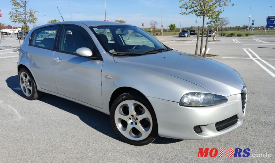 2007' Alfa Romeo 147 photo #3