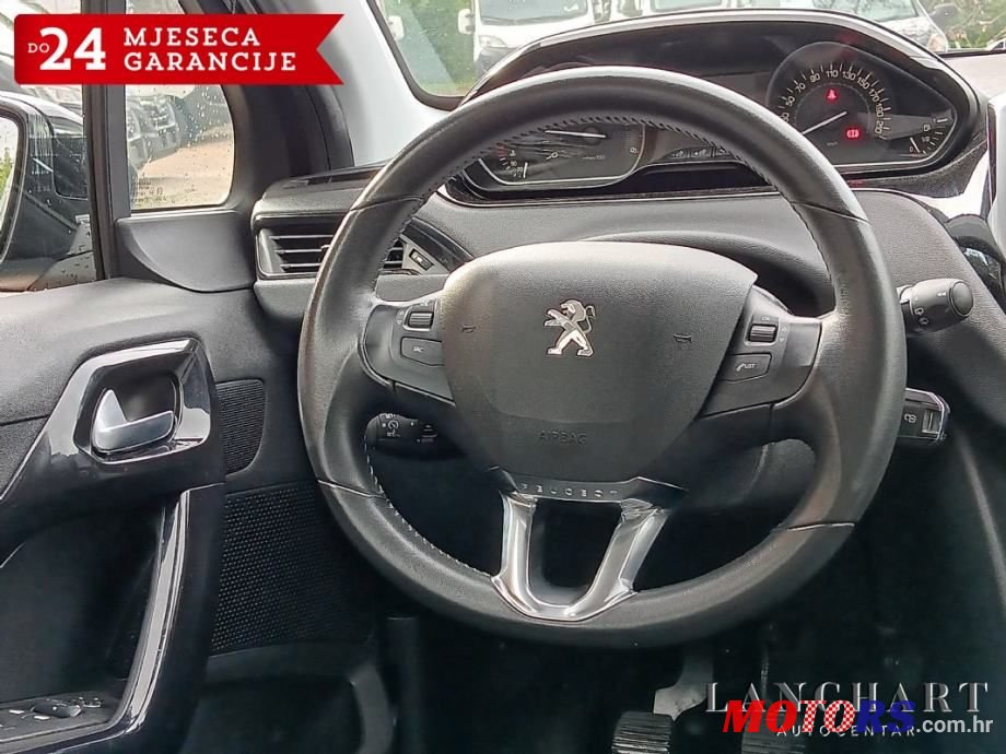 2018' Peugeot 208 1,5 Bluehdi photo #5