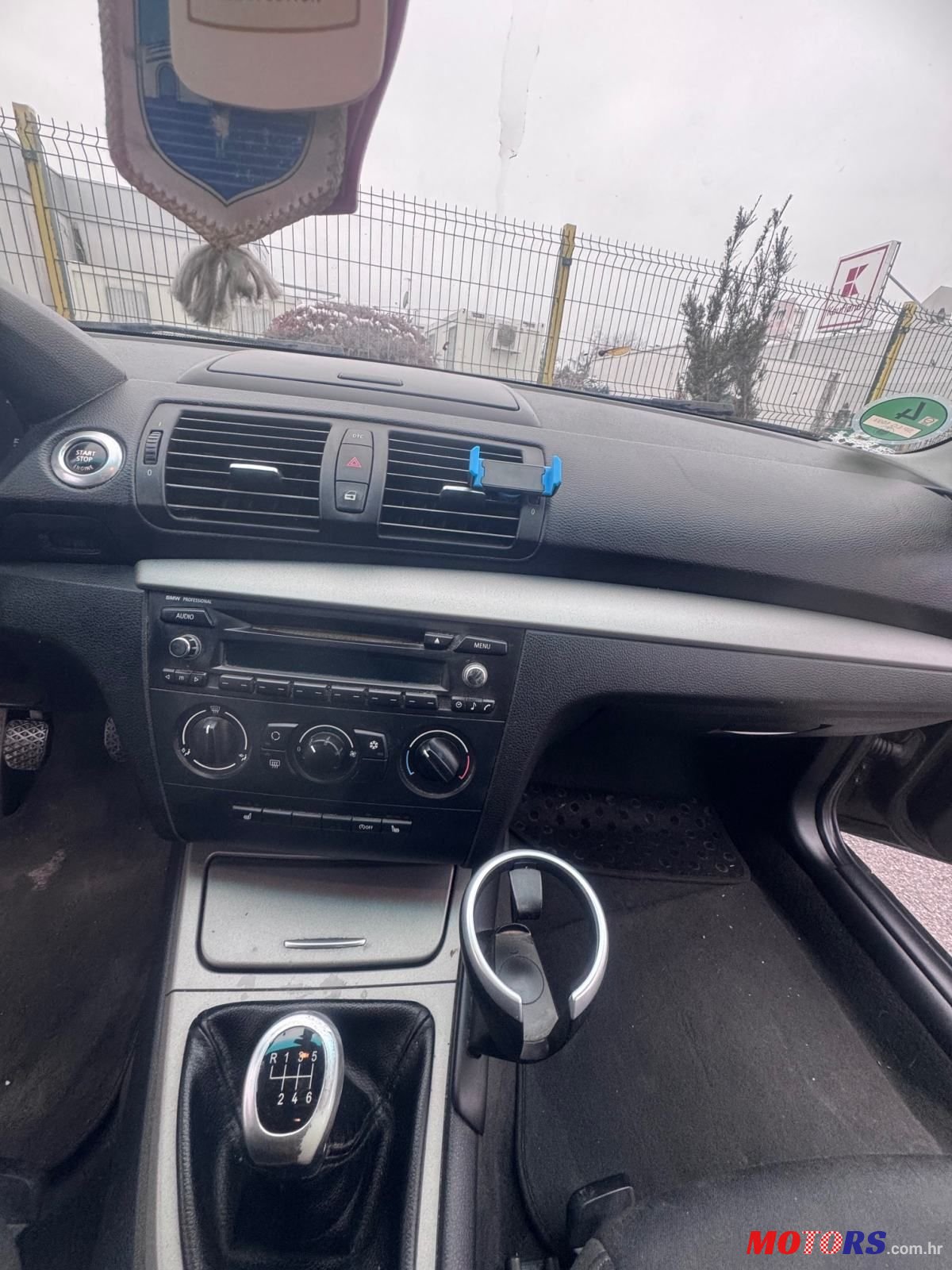 2008' BMW Serija 1 118D photo #2