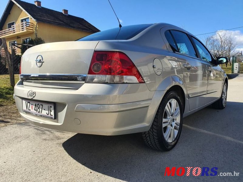 2007' Opel Astra 1,6 16V photo #2