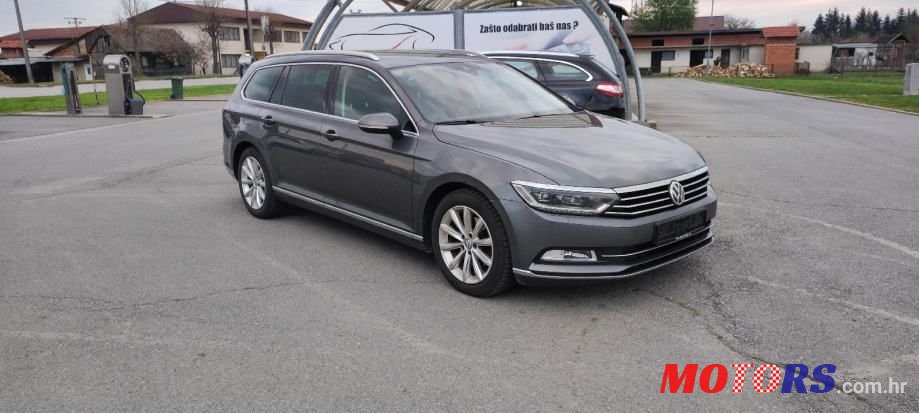 2016' Volkswagen Passat Variant photo #4