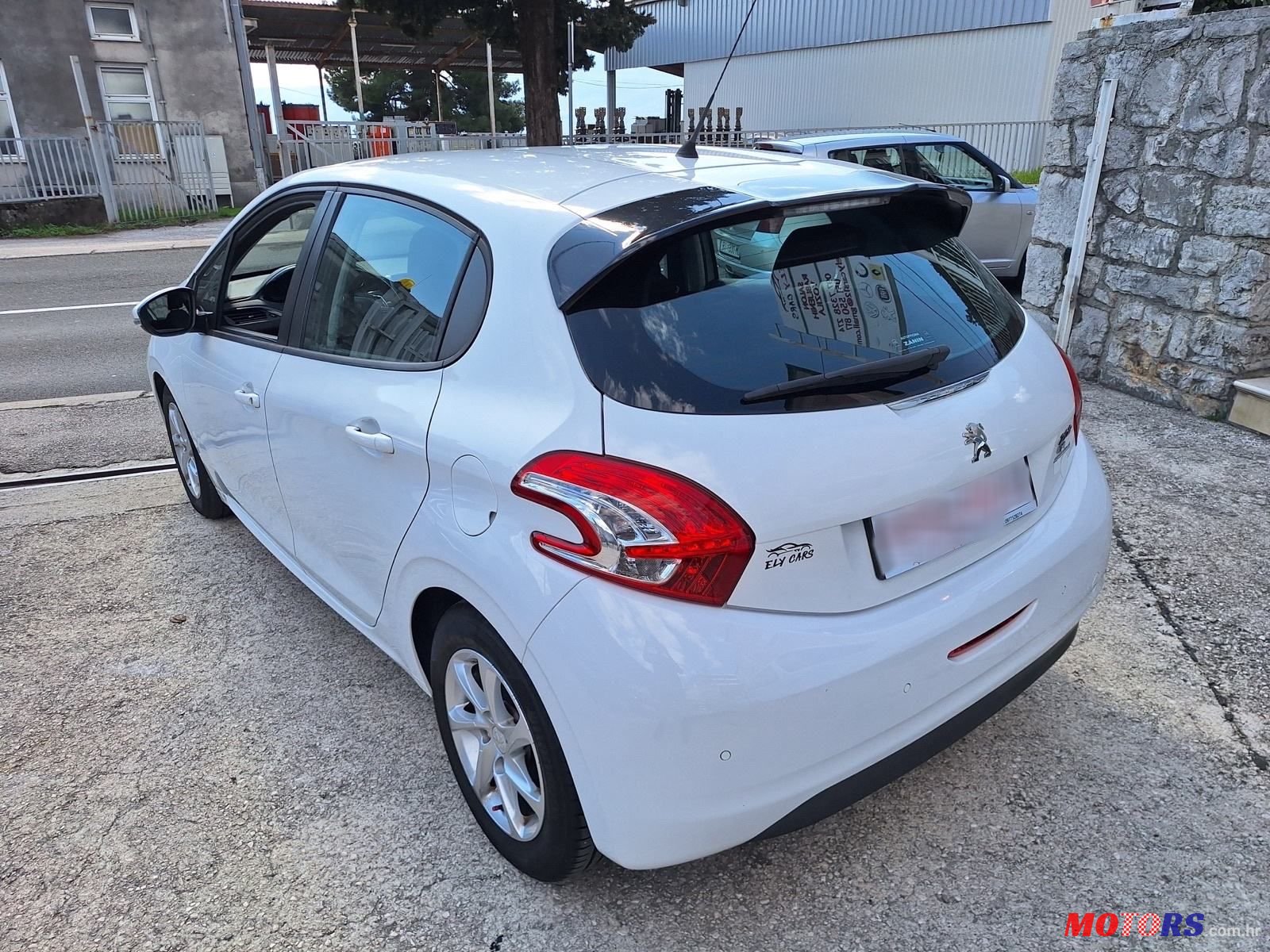 2012' Peugeot 208 1,4 Hdi photo #3