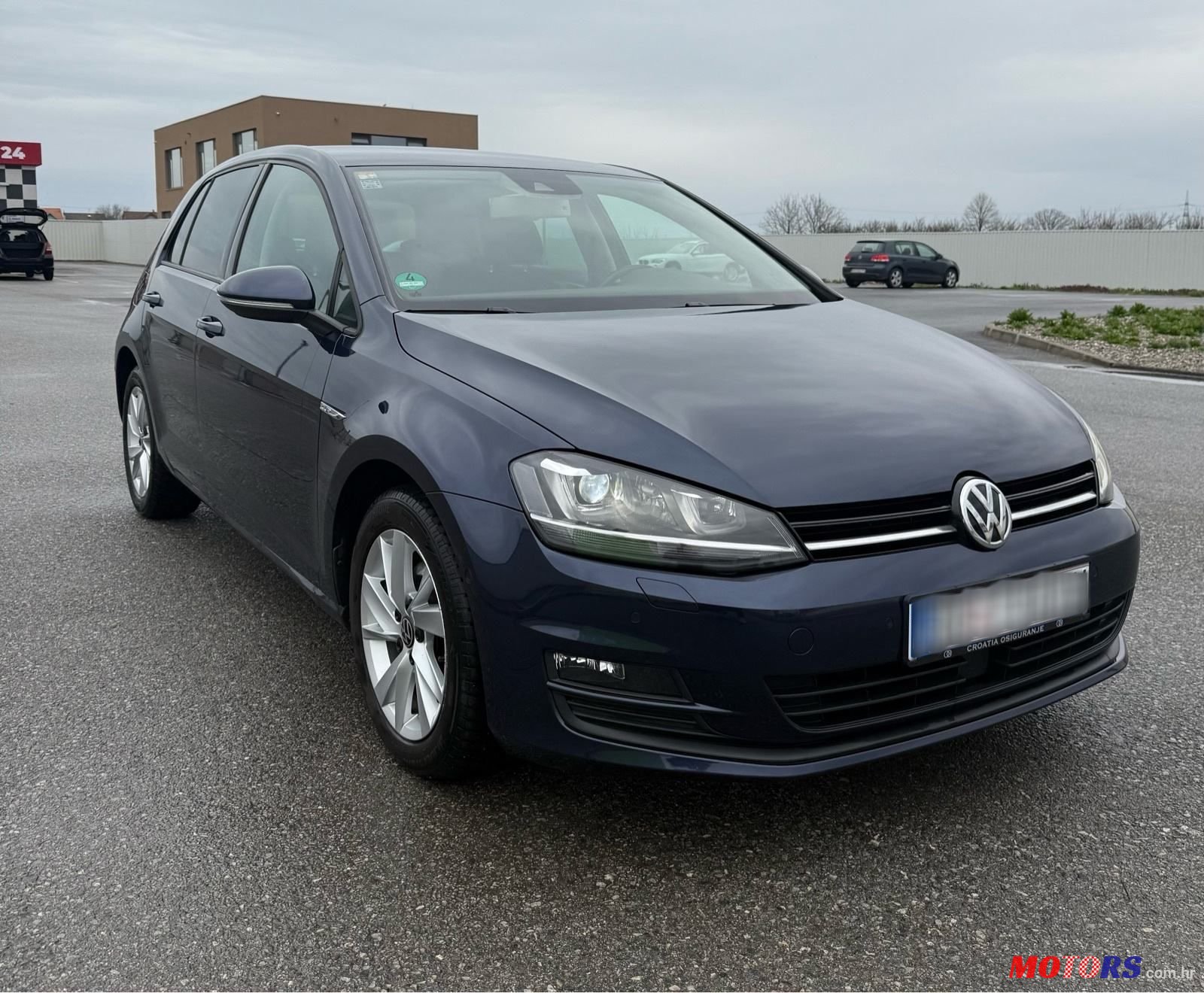 2015' Volkswagen Golf VII photo #2