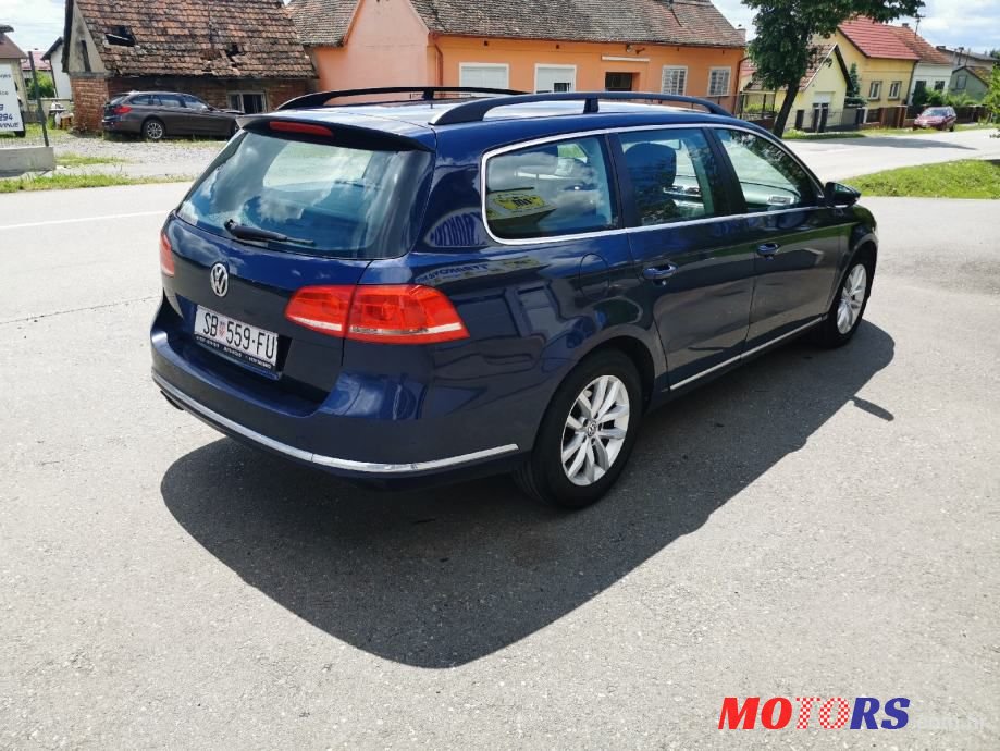 2012' Volkswagen Passat Variant photo #5