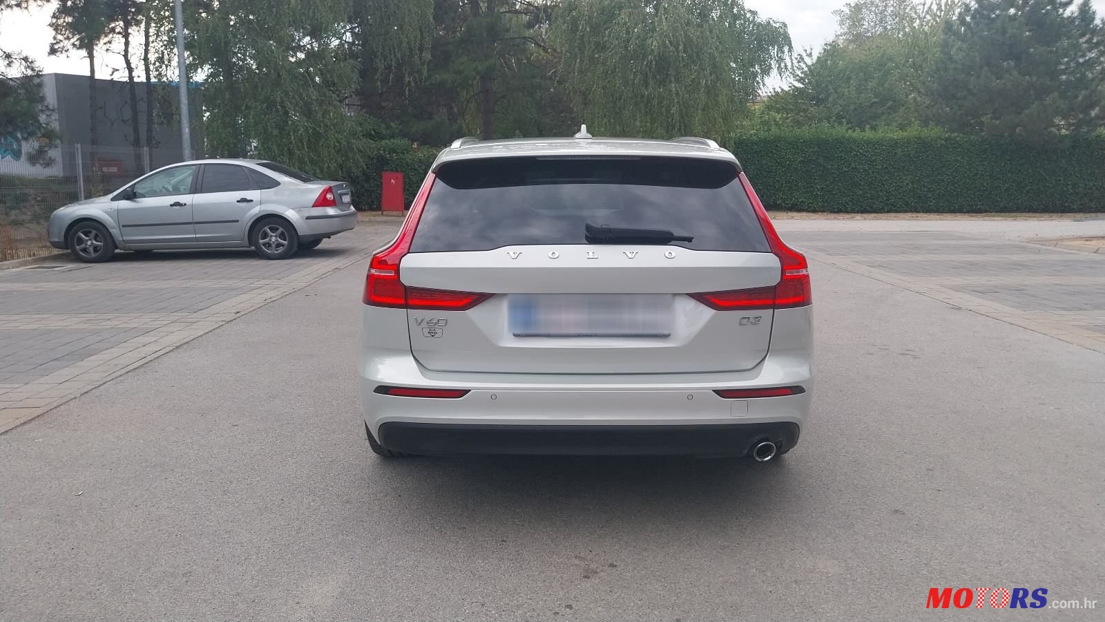 2019' Volvo V60 D3 photo #5
