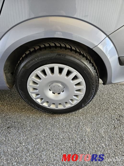 2006' Opel Astra 1,4 16V photo #5