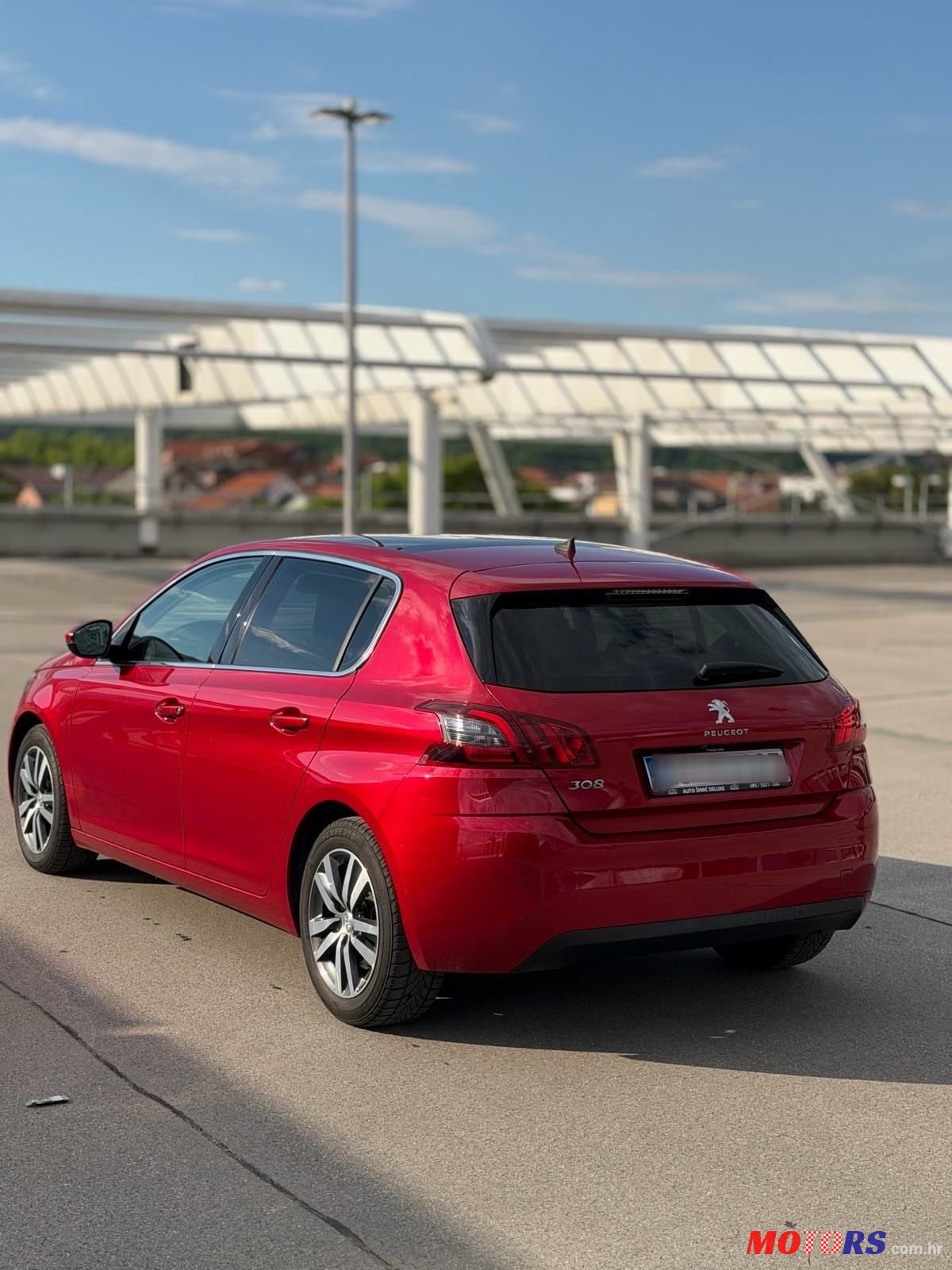 2020' Peugeot 308 1,2 Puretech photo #5
