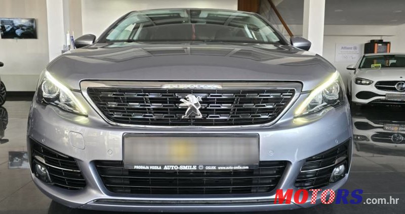 2020' Peugeot 308 Sw photo #3