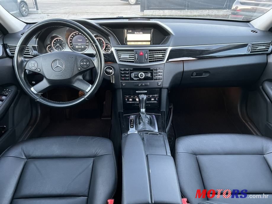2010' Mercedes-Benz E-Klasa 220 Cdi photo #6