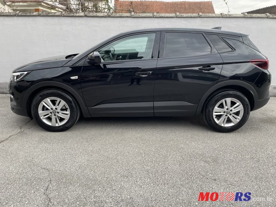 2021' Opel Grandland 1,5 Cdti photo #2