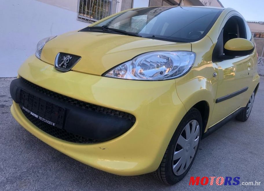2007' Peugeot 107 1,0 photo #1