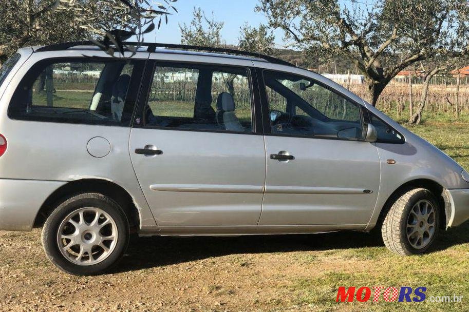 1999' Ford Galaxy 2,3 Glx photo #1