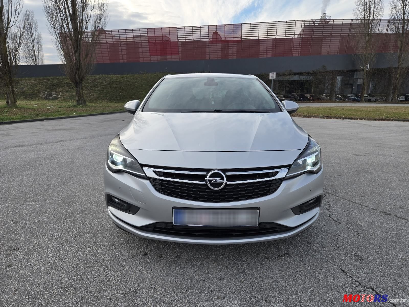 2017' Opel Astra 1.6 Cdti photo #2