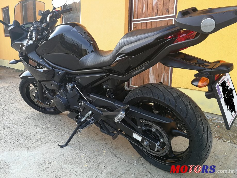 2009' Yamaha XJ6 DIVERSION photo #2