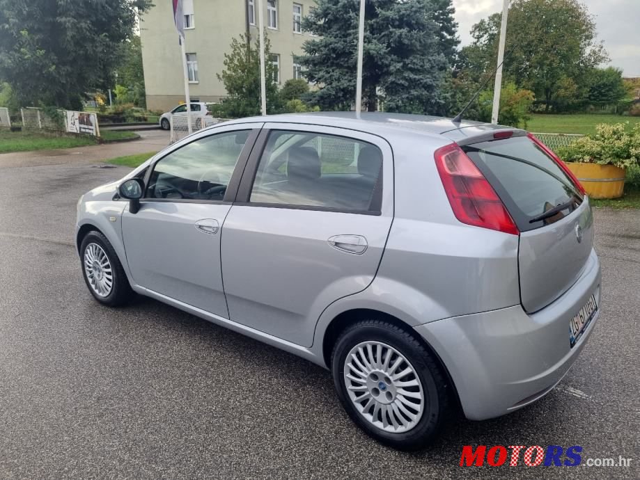 2007' Fiat Grande Punto photo #5