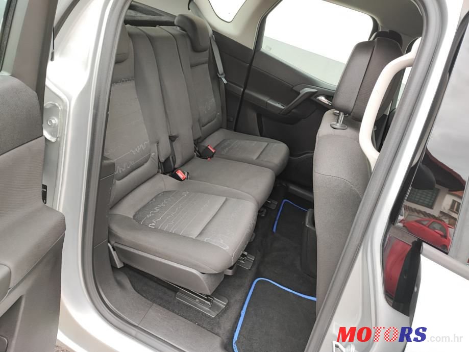 2014' Opel Meriva 1,6 Cdti photo #3