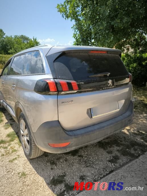 2019' Peugeot 5008 photo #4
