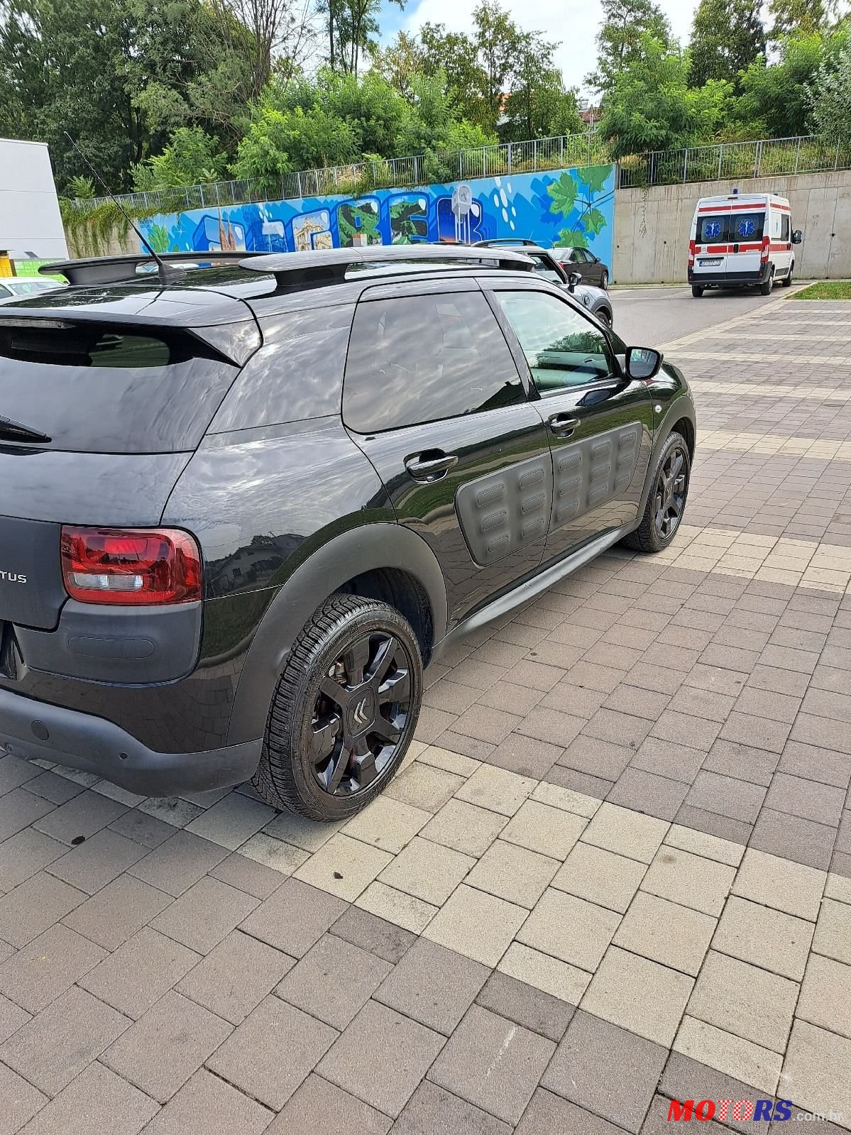 2015' Citroen C4 Cactus 1,6 Bluehdi photo #2
