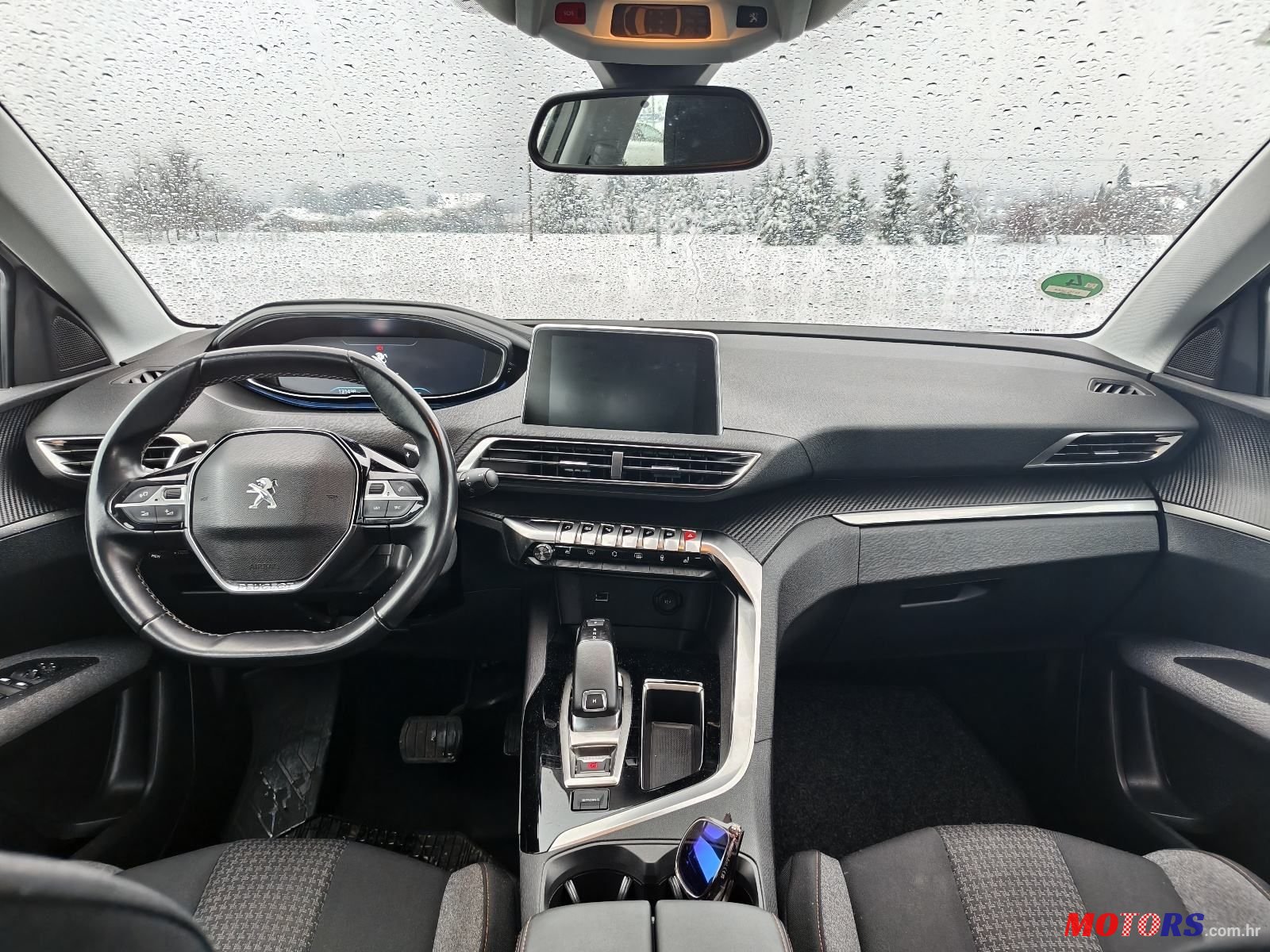 2019' Peugeot 3008 1,5 Bluehdi photo #5