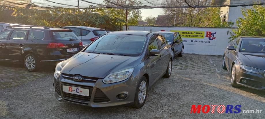 2011' Ford Focus 1,6 photo #1