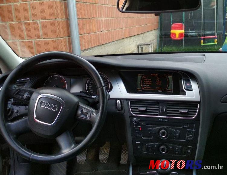 2009' Audi A4 2,0 Tdi photo #2